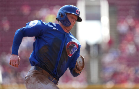 Crow-Armstrong hits 45th homer as Cubs beat Reds 9-1, edge closer to playoff berth